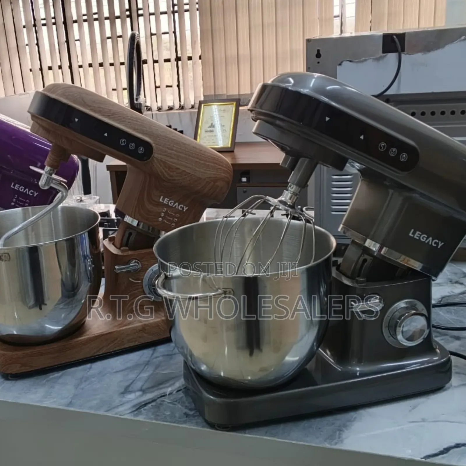 10-Litre Legacy Heavy-Duty Stand Mixer