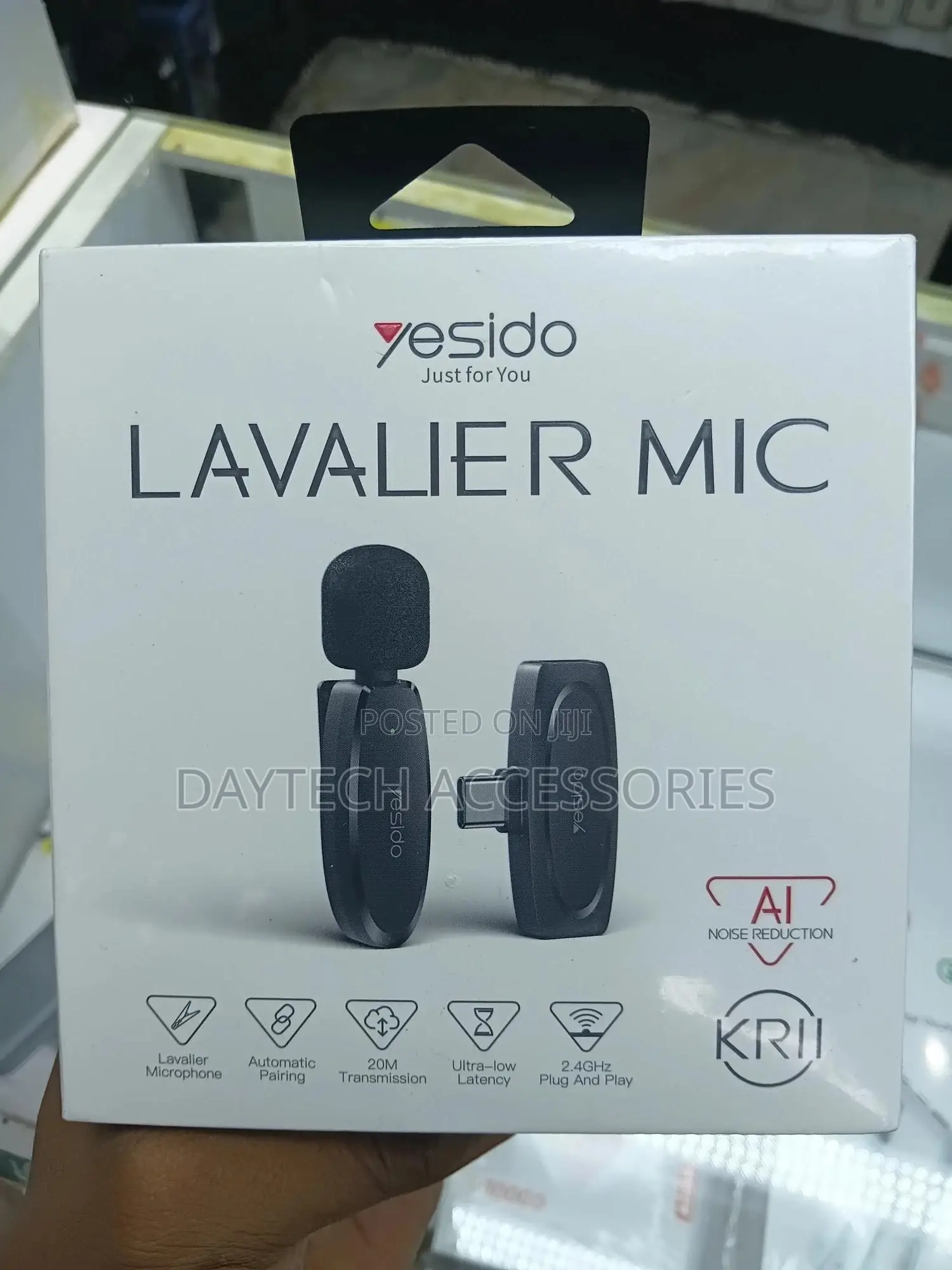 Yesido Kr11 Wireless Lavalier Microphone With Type-C Receiver.