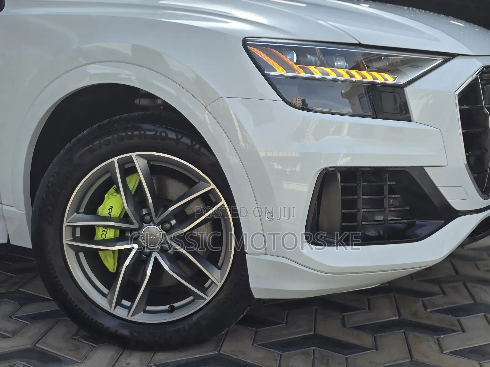 Audi Q8 3.0T Premium AWD quattro 2019 White