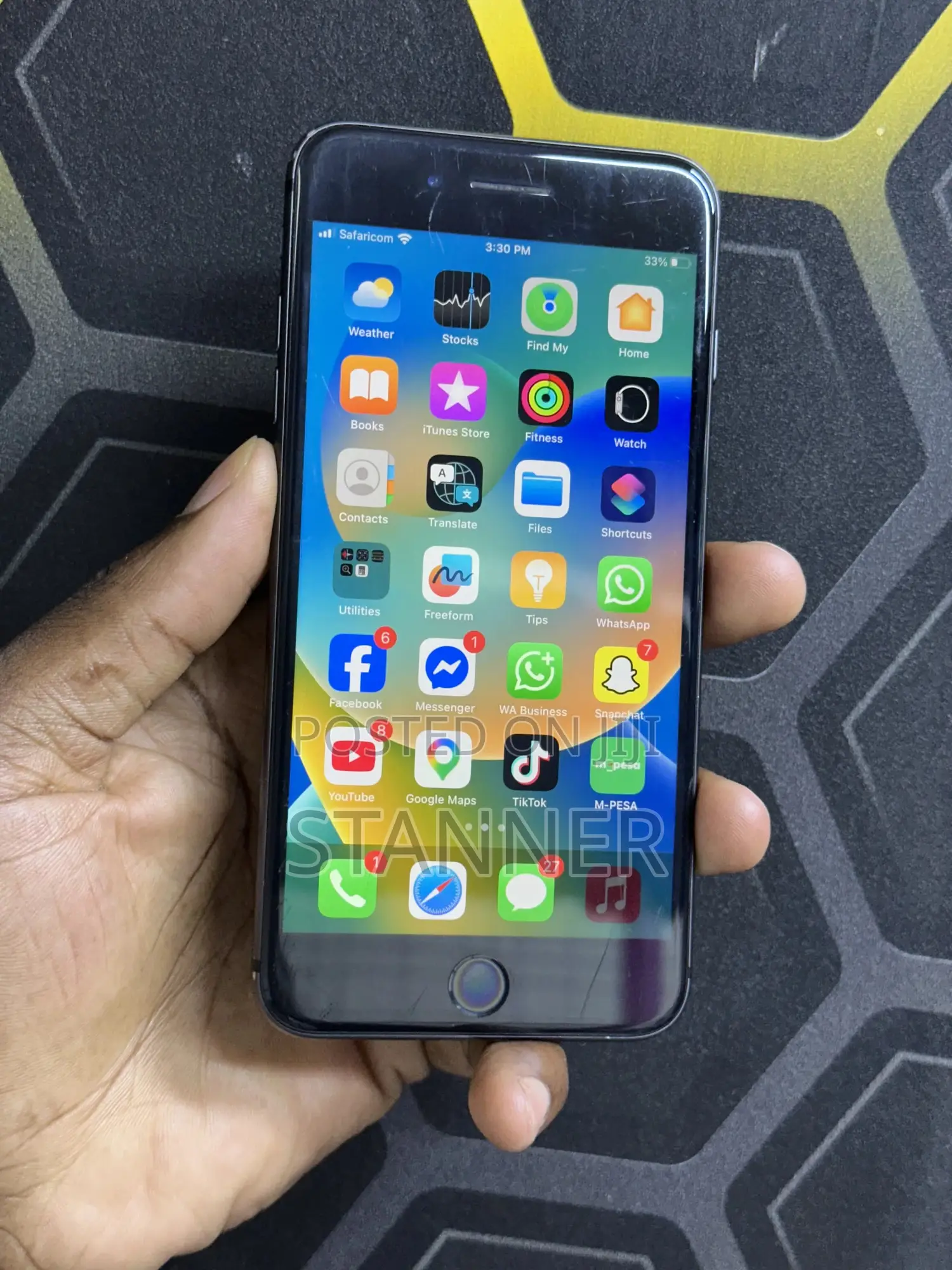 Apple iPhone 8 Plus 64 GB Black
