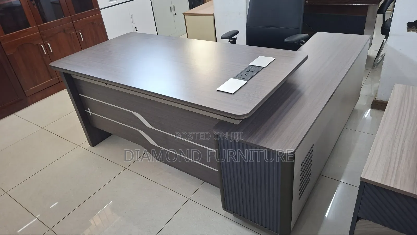 1.8m Executive Office Desk With Power Socket Cable Grommet .