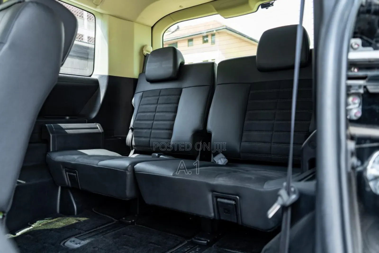 Mitsubishi Delica 2019 Black