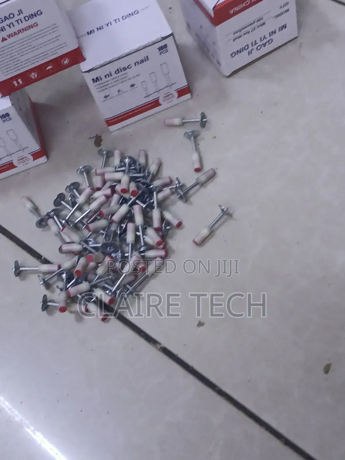 Manual, 100pc Rivet,Nails ,Steel Gun