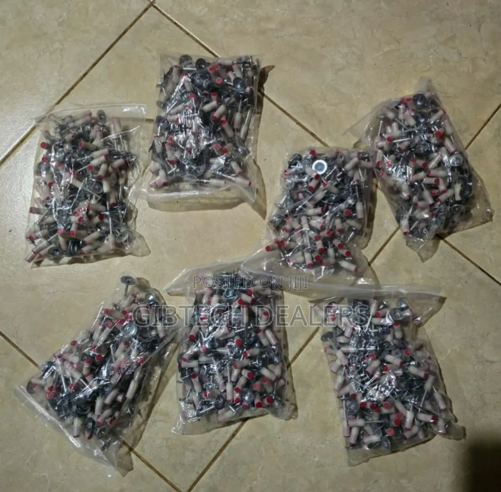 100pcs Nails River Guns