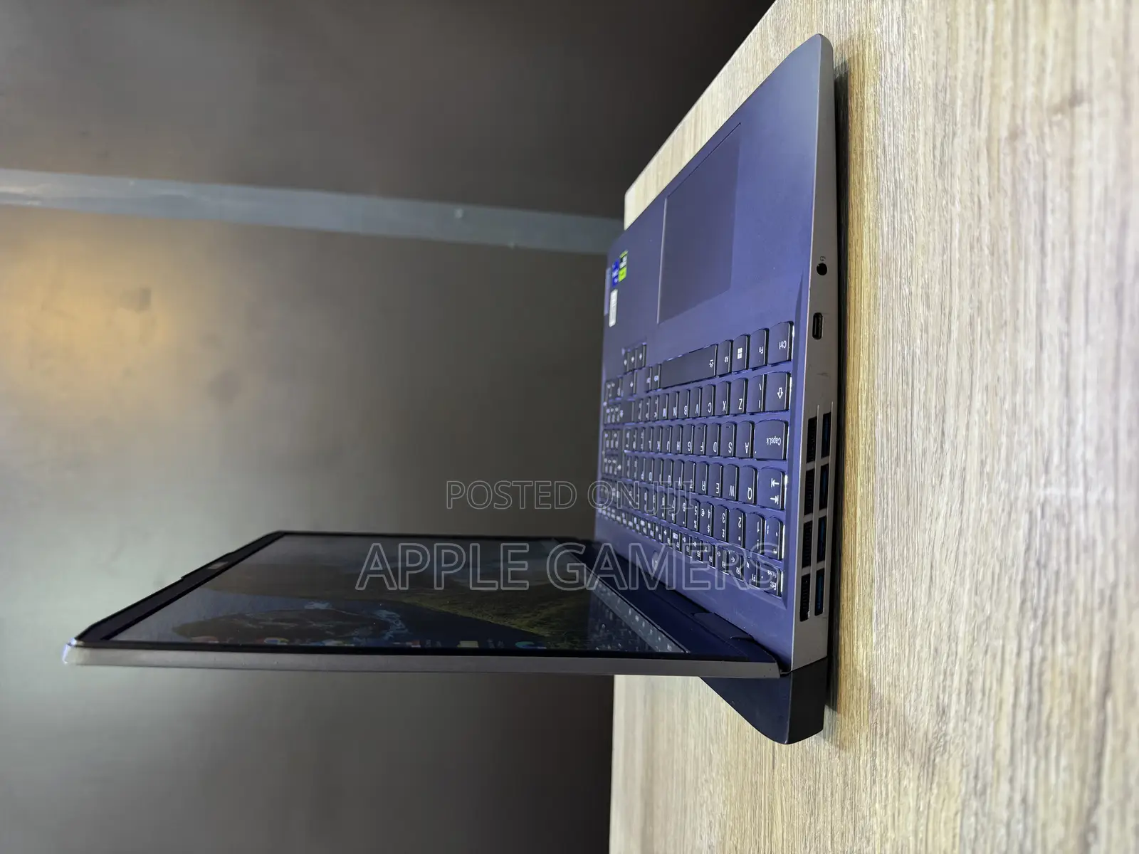 Laptop Lenovo LOQ 15ARP9 32GB Intel Core i7 SSD 1T