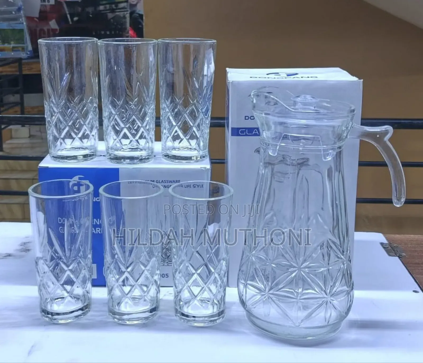 Water Set 
1.8 LTRS Jug
6 PCS 330ml Glasses