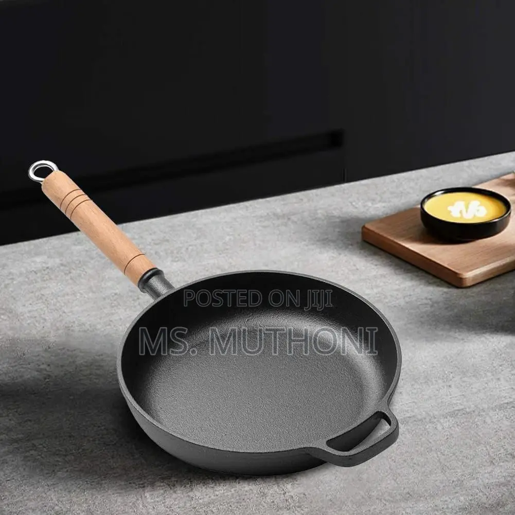 25 Cm Versatile Cast Iron Frying Pan With Bamboo Lid