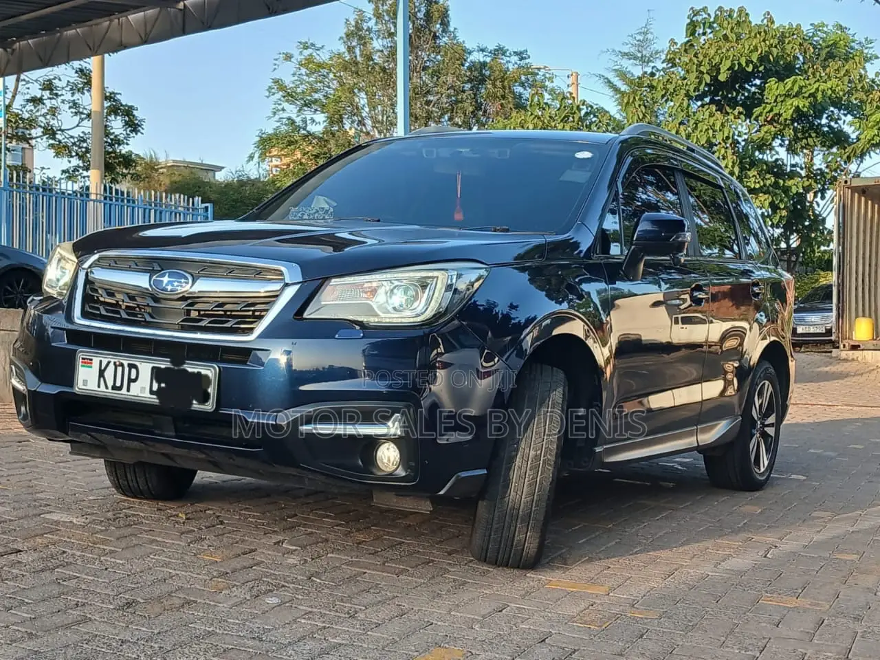 Subaru Forester 2.0XT Premium AWD 2016 Blue