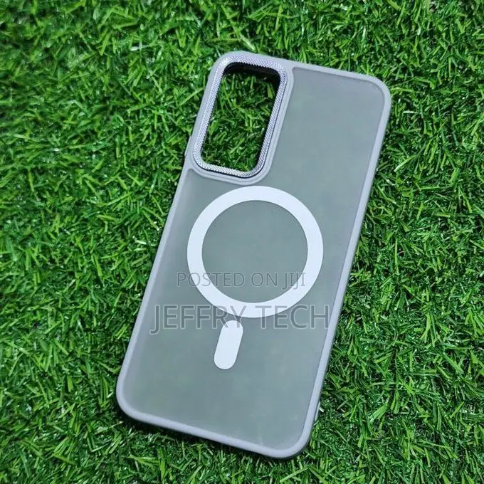 Grey Magnetic Case With Tactile Magsafe for Samsung Galaxy S24 Fe