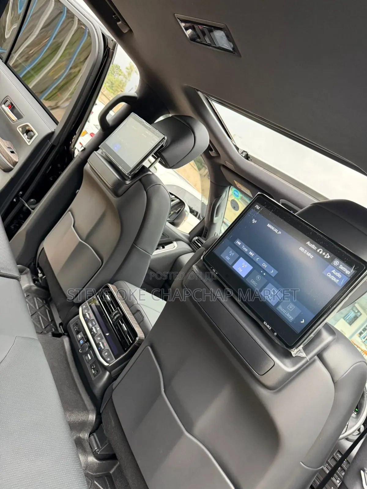 Toyota Land Cruiser LC300 2023 Black