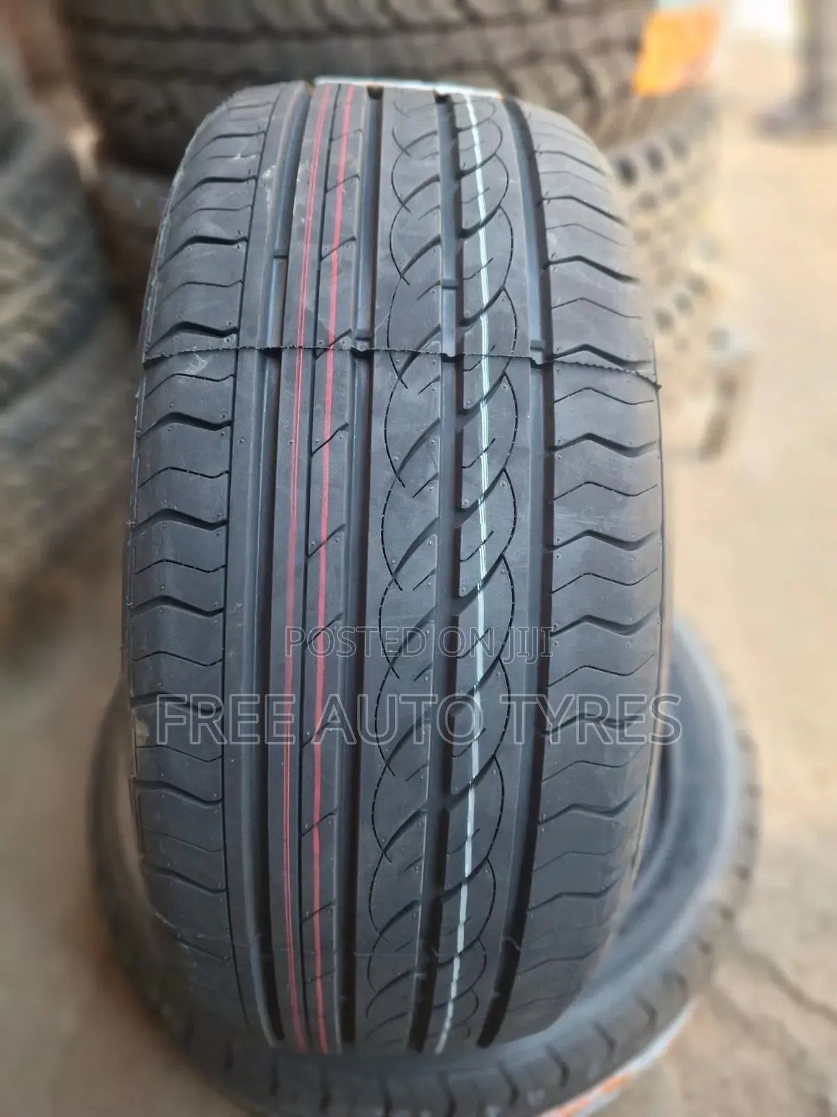 215/50zr17 Centara