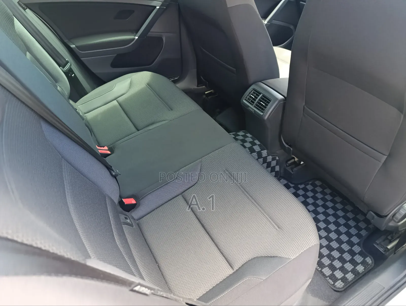Volkswagen Golf 1.4T SE FWD 2019 Off white