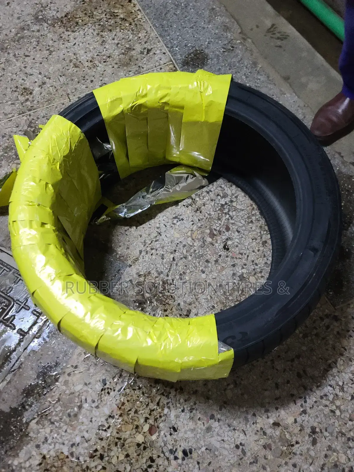 285/35r20 Roadking Tyres 104 Y X/L Argos Uhp