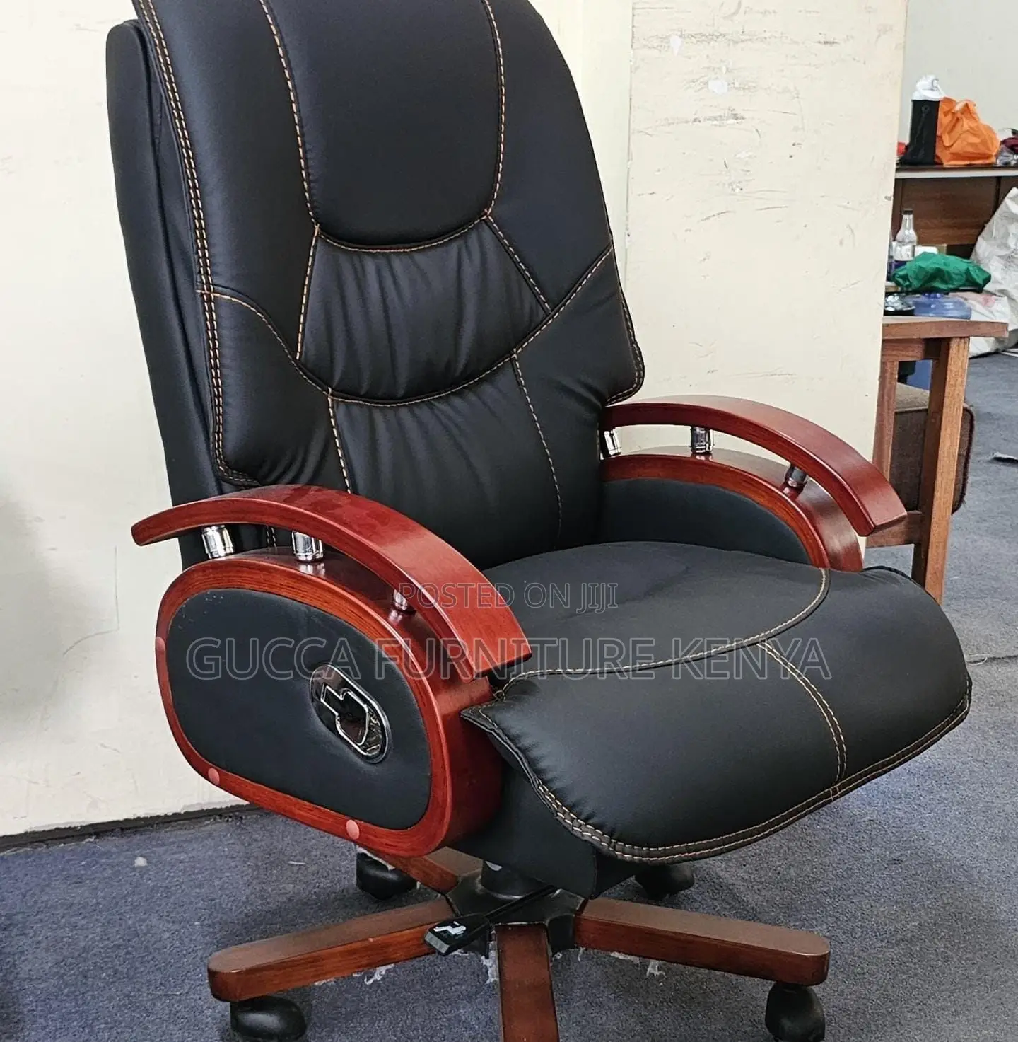 Director's Reclining Leather Executive Office Seat