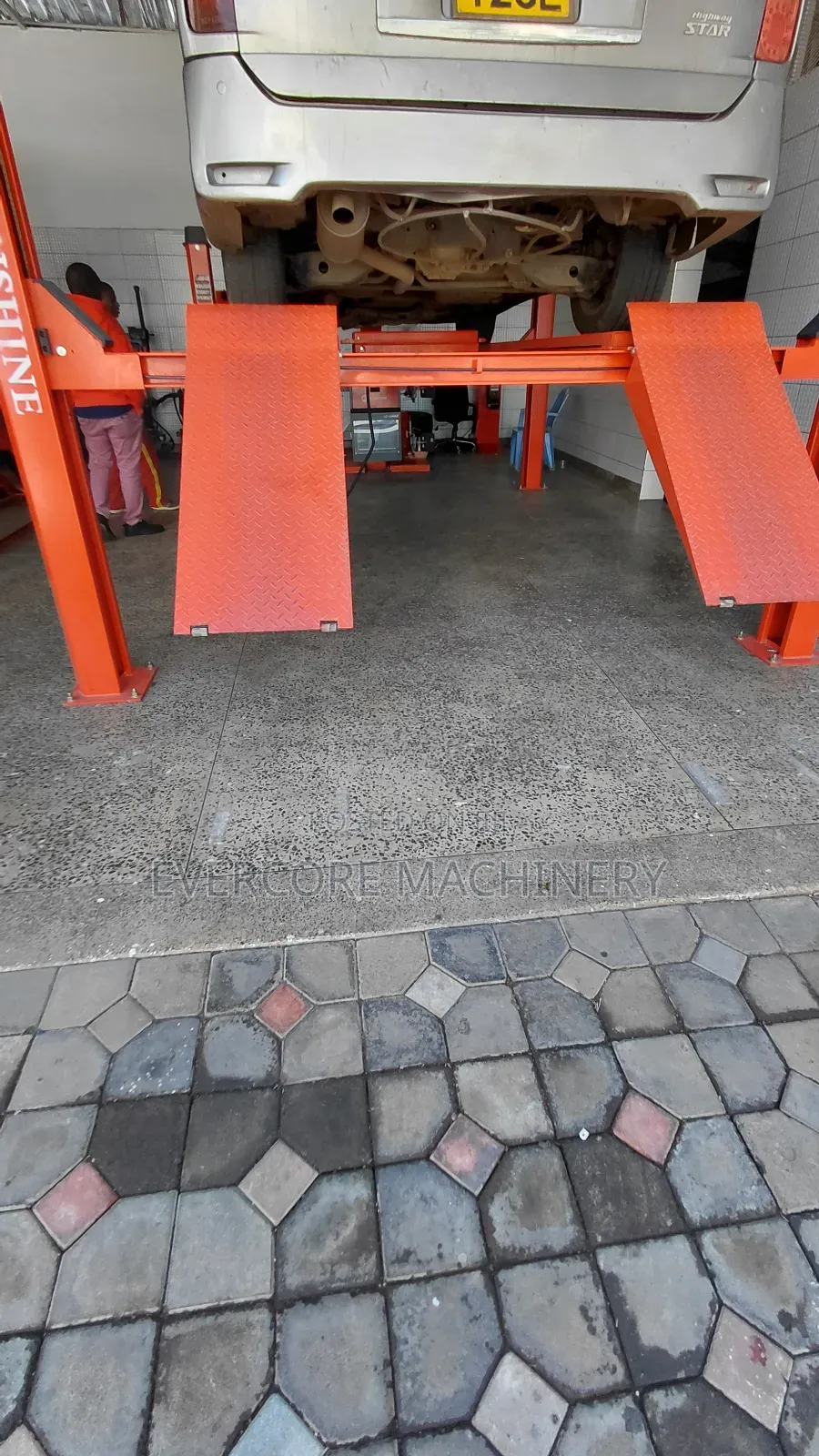 Commercial 4 PST Carlift Machine With 3d Wheel Alignment Systems.