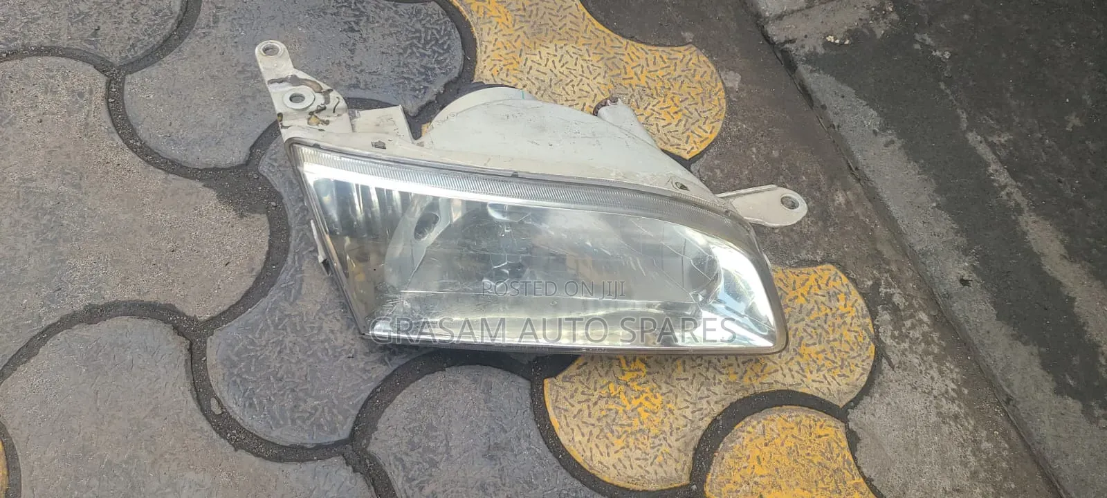 Toyota Ae 111 Headlight