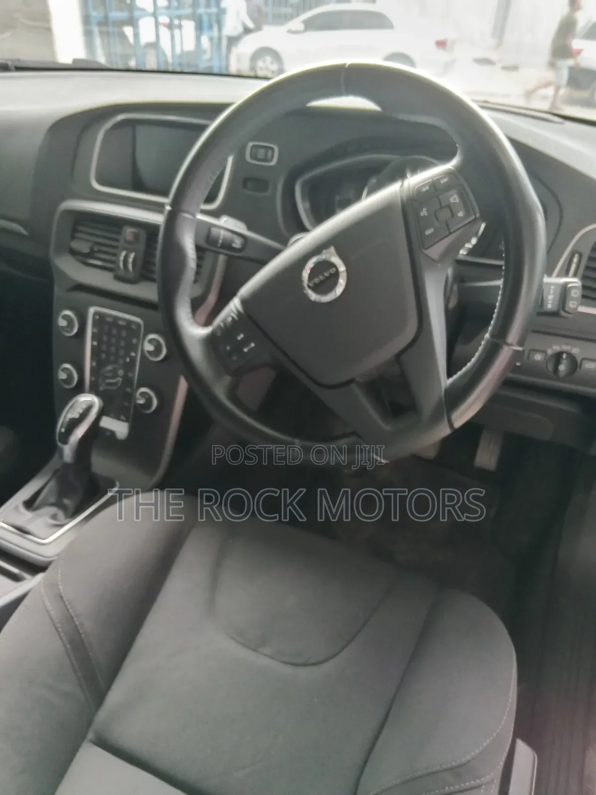 Volvo V40 2017 White