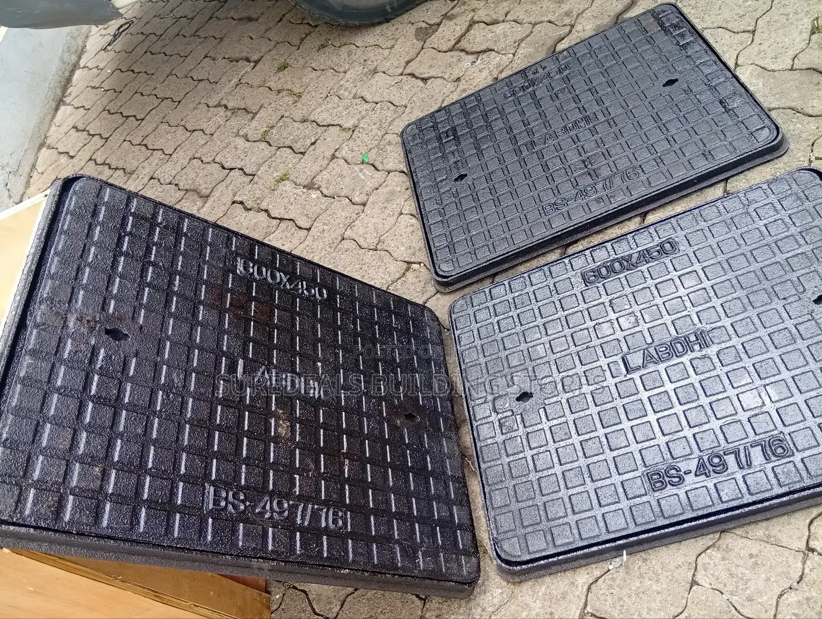 Heavy Duty Cast Iron Manhole Cover