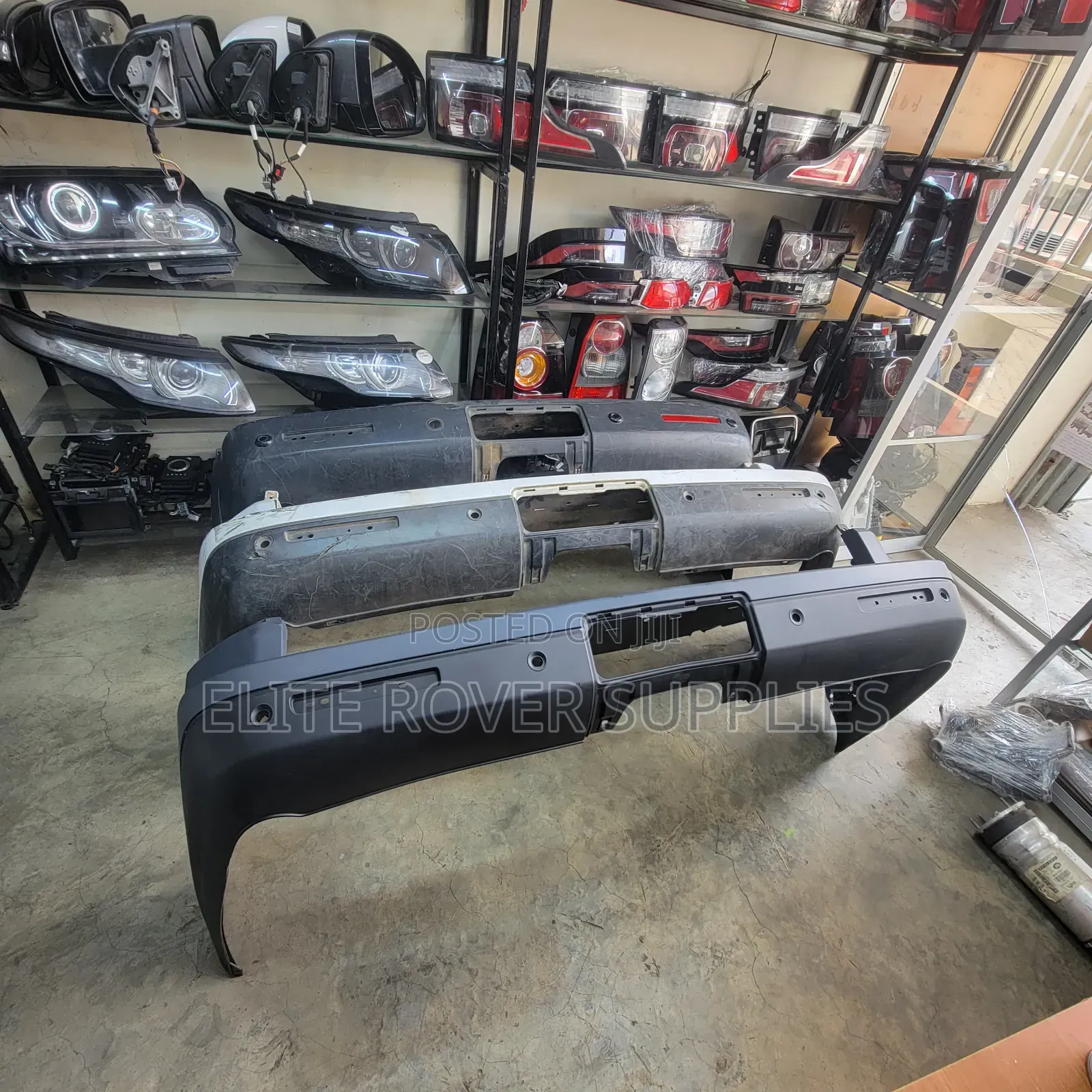 Discovery 4 Rear Bumper