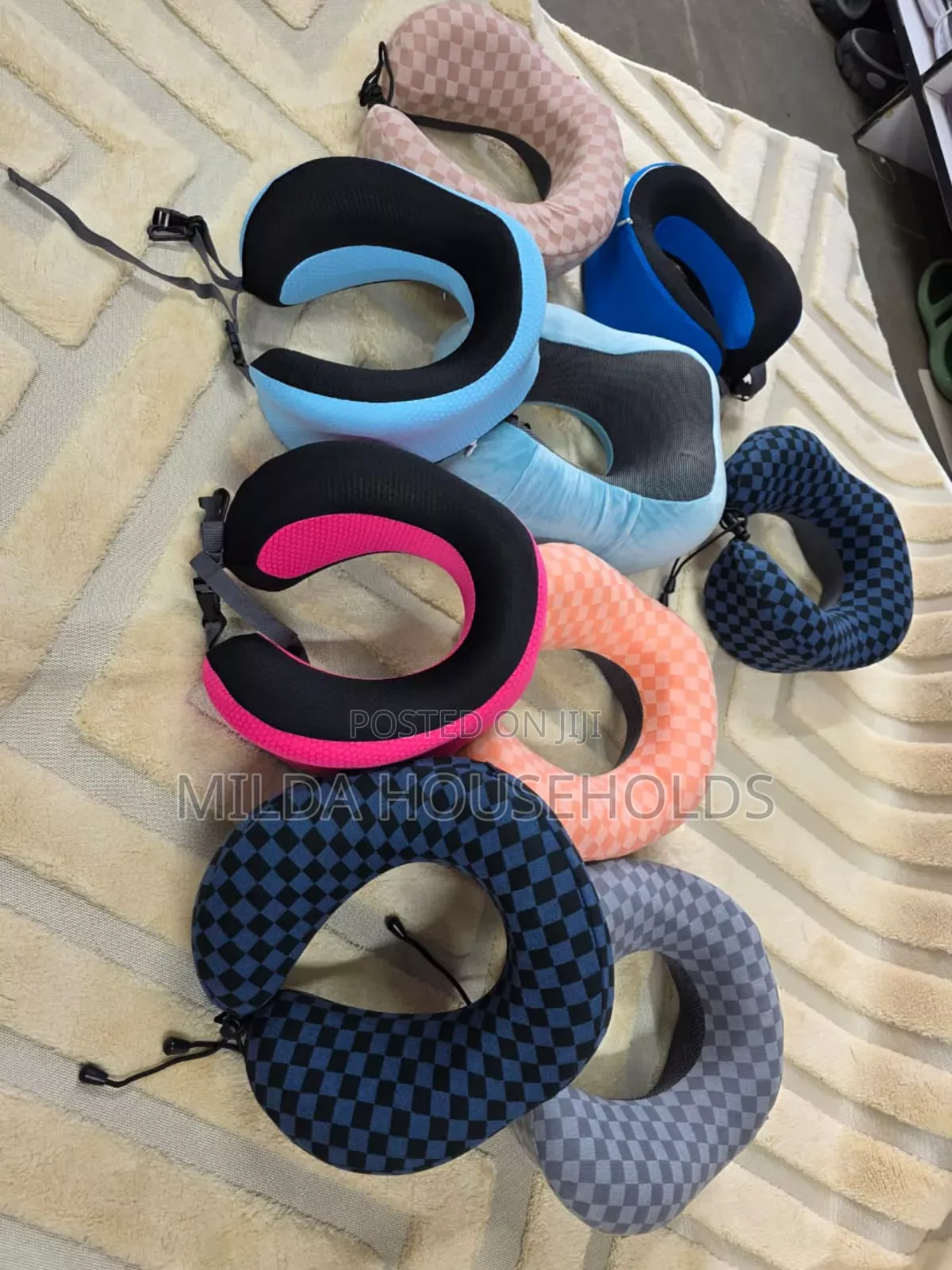*Neck Pillow*