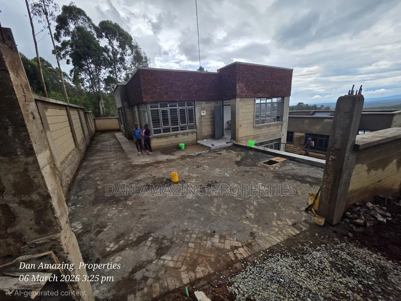 4bdrm Maisonette in Maragara Rd, Kibiku for sale