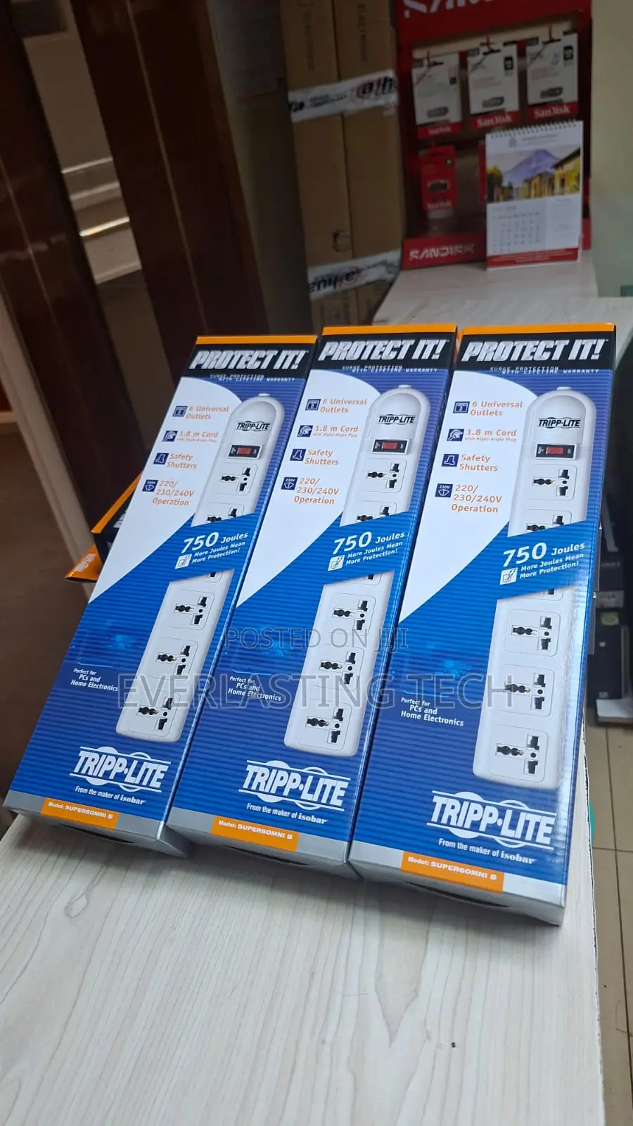 Tripplite 6 Ways Universal Outlet Surge Protector Extension 1.8m Cord