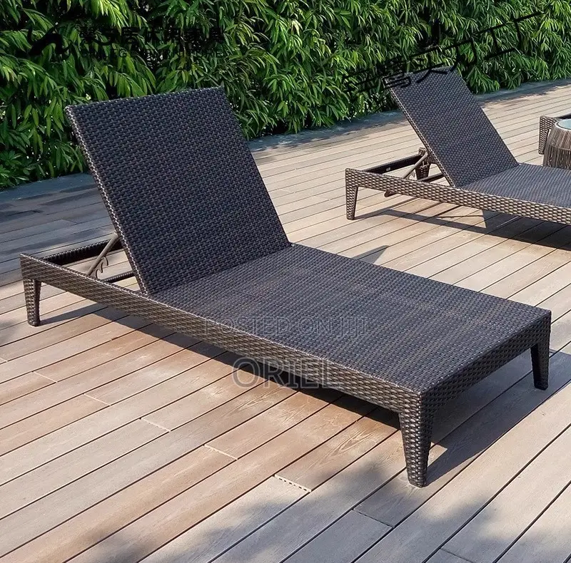 Outdoor Chair; Premium Poolside Sun Chair for Home