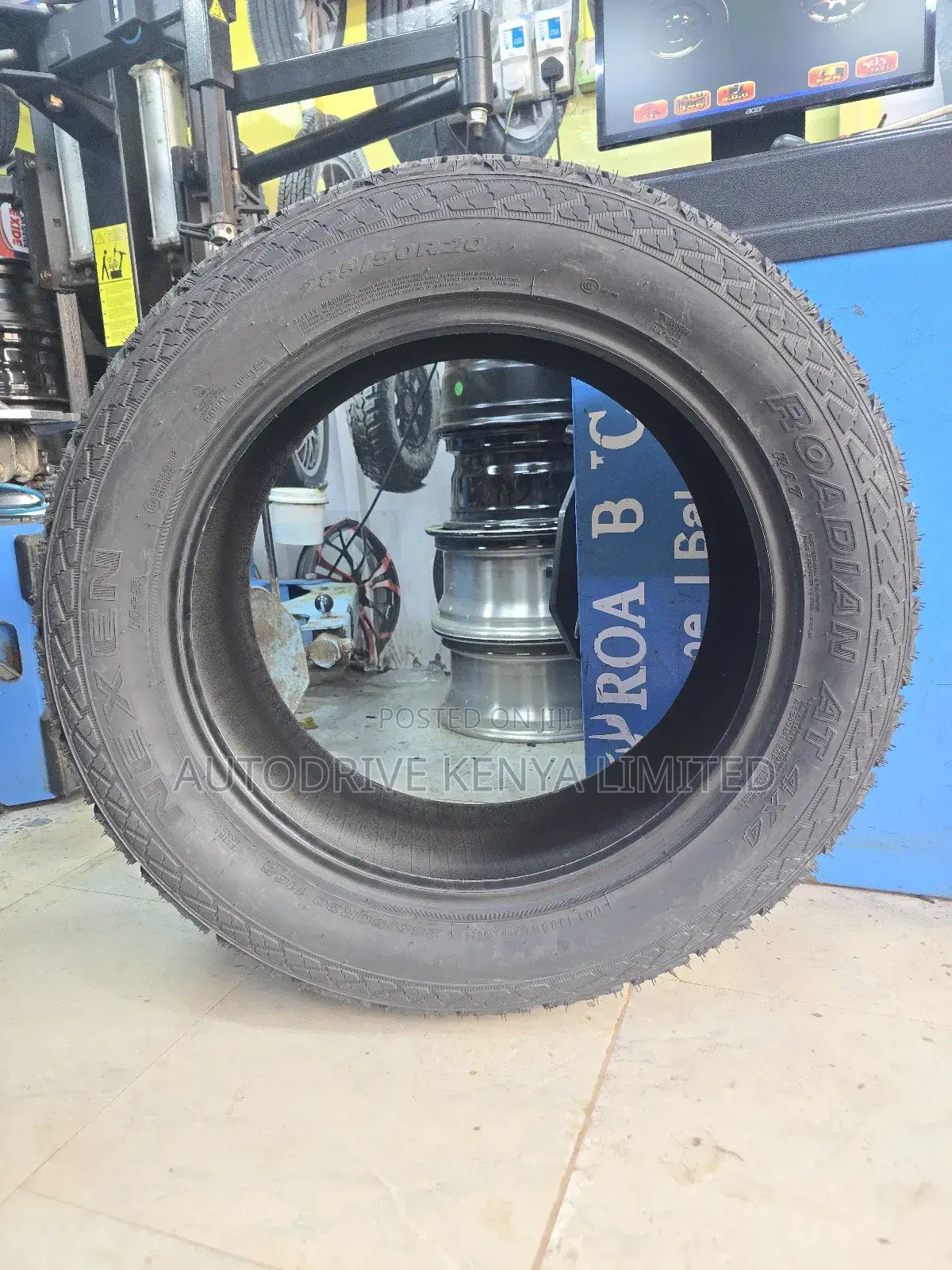 285/50r20 Nexen Roadian All-Terrain Tire