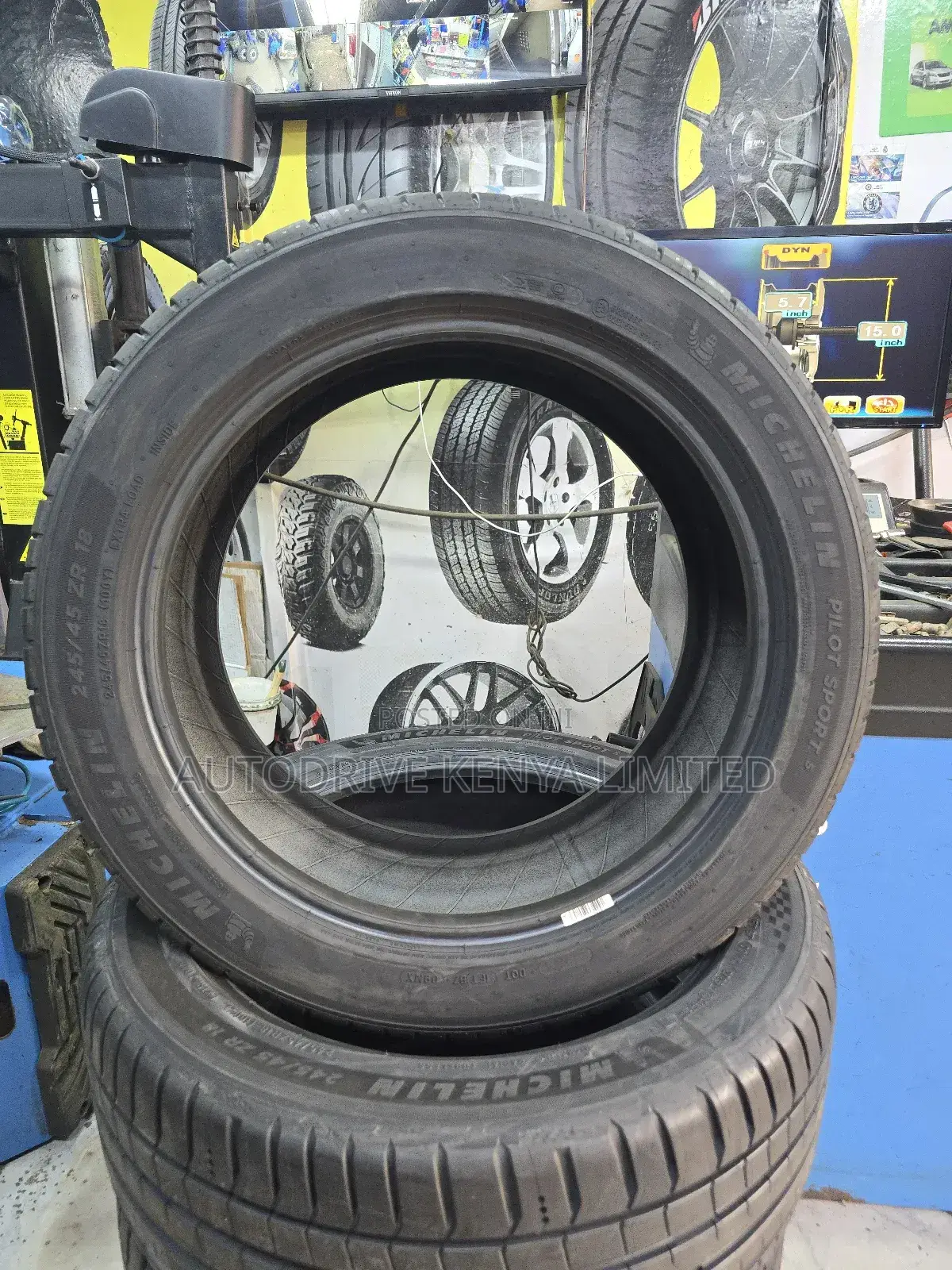 245/45r18 Michelin Pilot Sport Tire