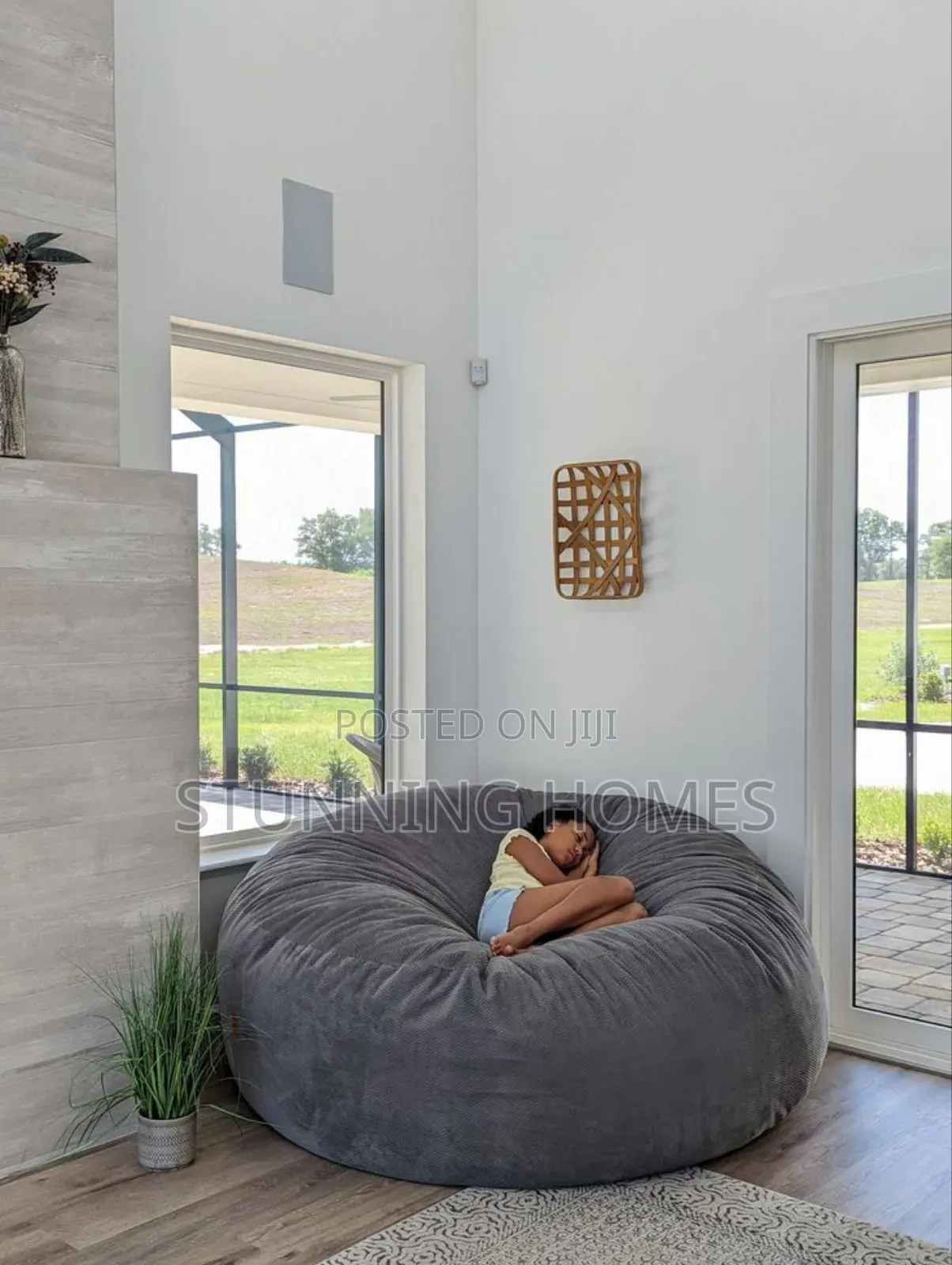 Enjoy Comfort With Cozy Big Size Bean Bags