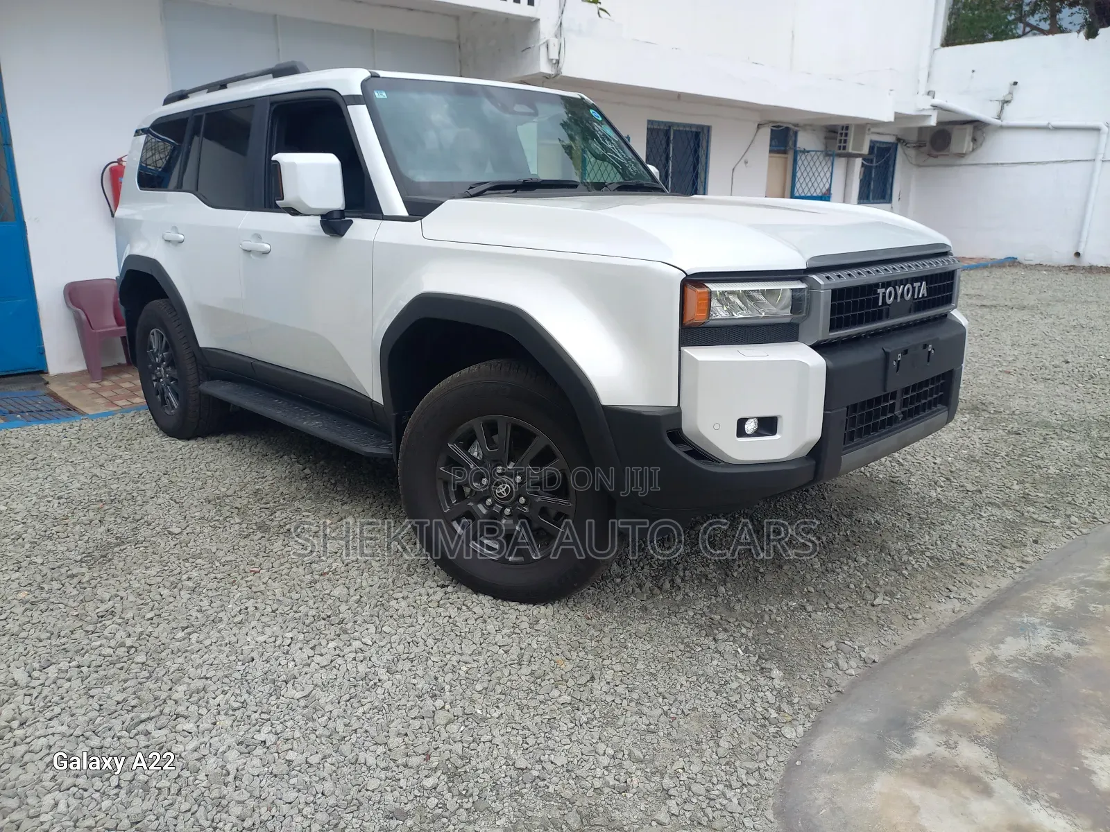 Toyota Land Cruiser Prado 2.7 2024 White