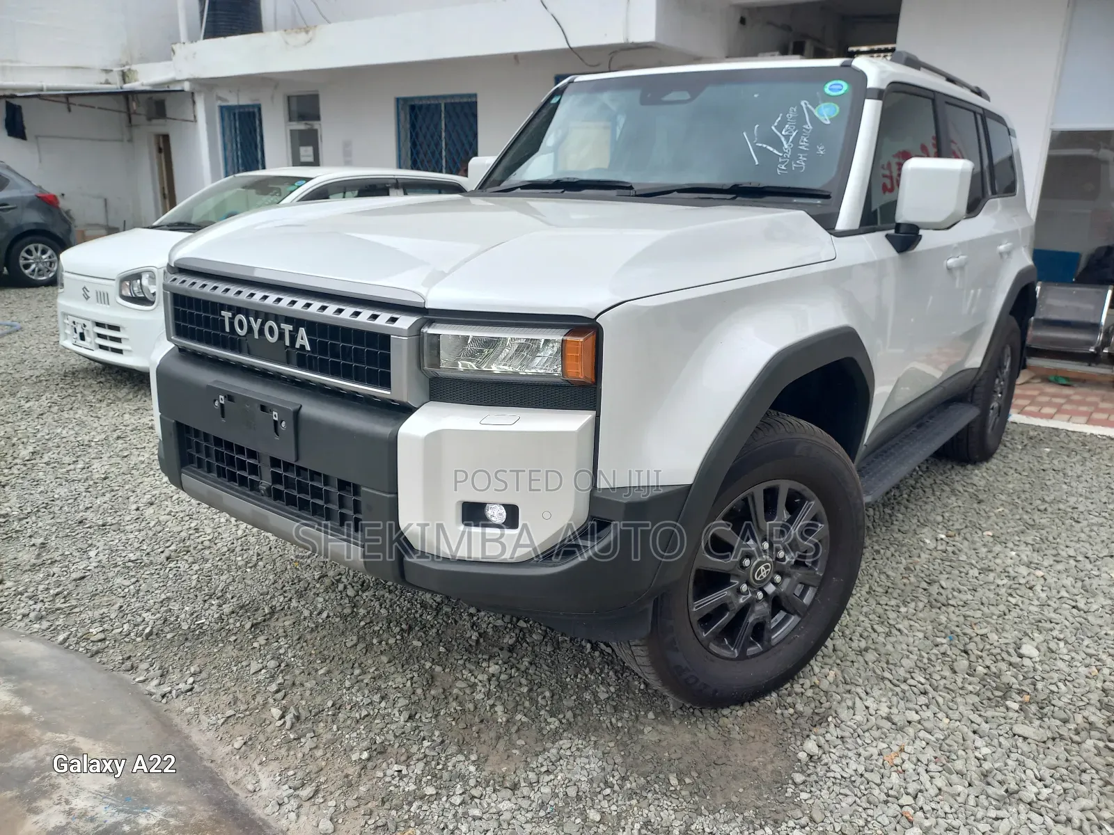 Toyota Land Cruiser Prado 2.7 2024 White