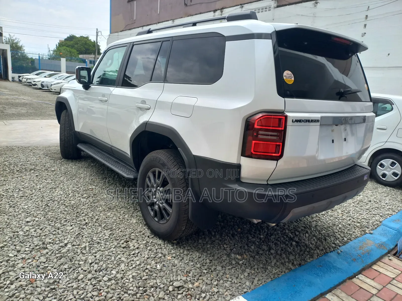 Toyota Land Cruiser Prado 2.7 2024 White