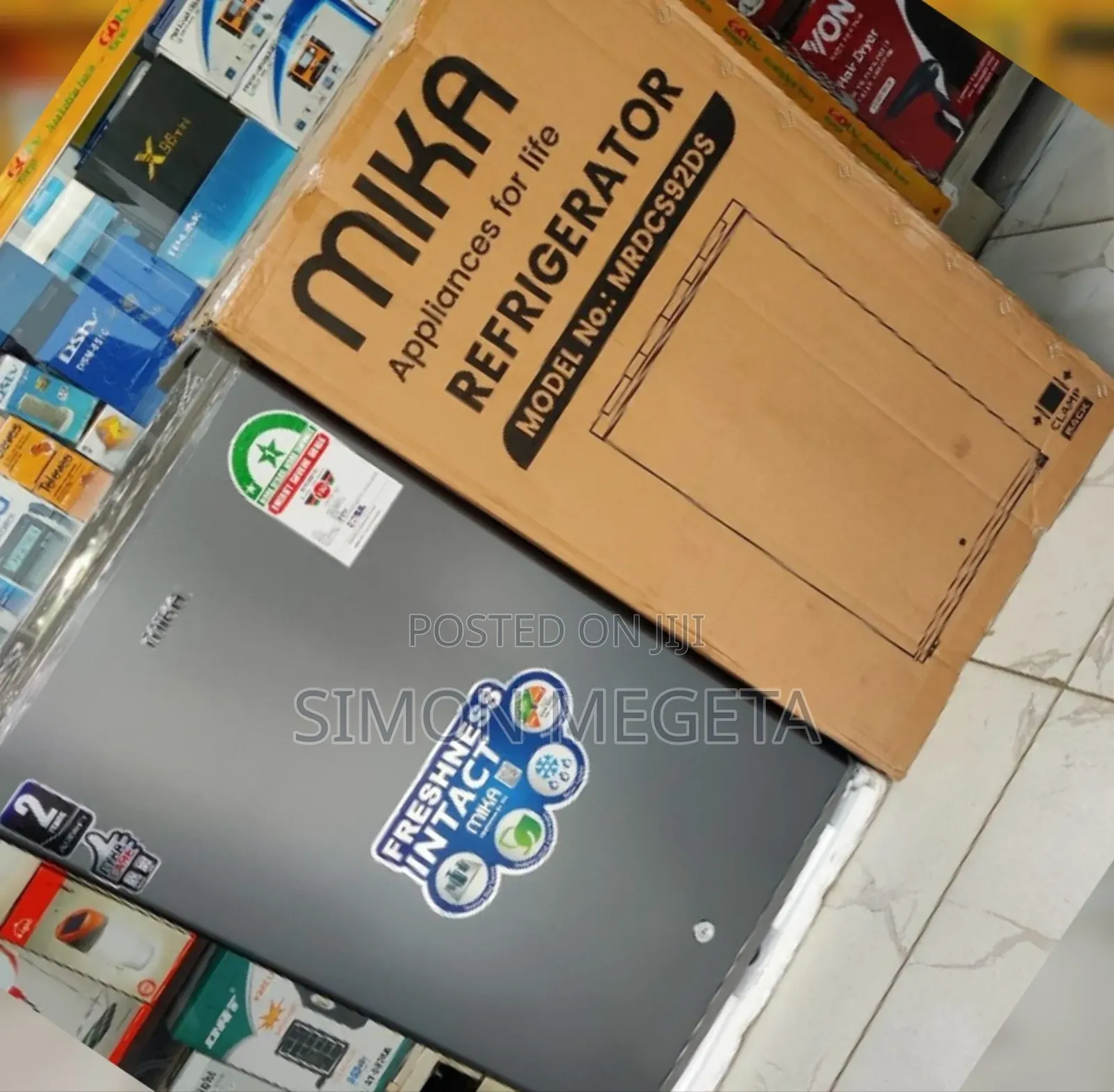90l Mika Single Frigde