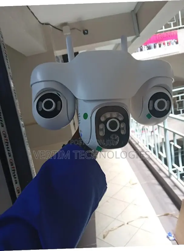 Triple Lens 4g Solar Powered CCTV Camera for Outdoor Use