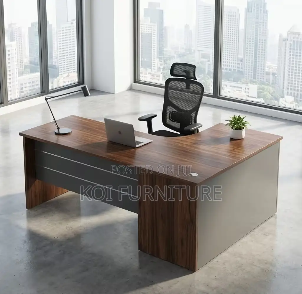 Office Chair : 140cm Curved Executive Office Desk,