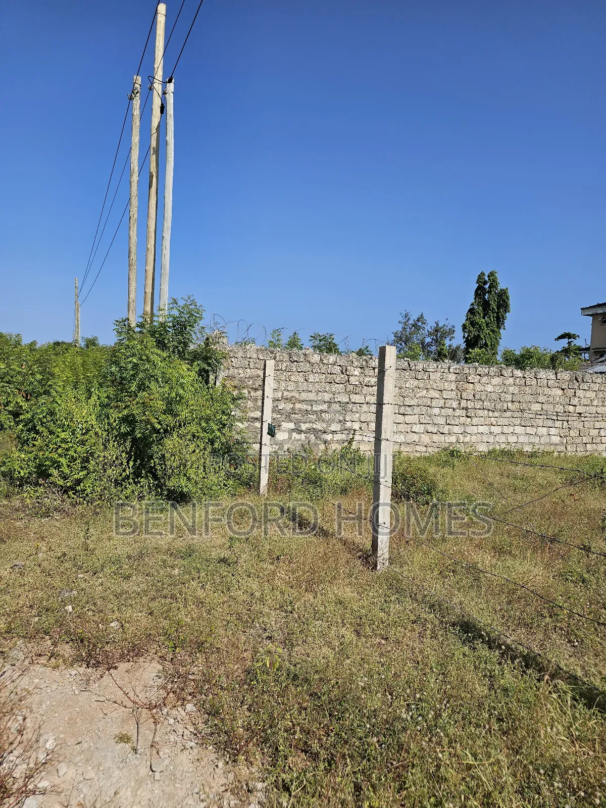 Quarter Acre Piece of Land With Perimeter Wall Fence on Sale Shanzu
