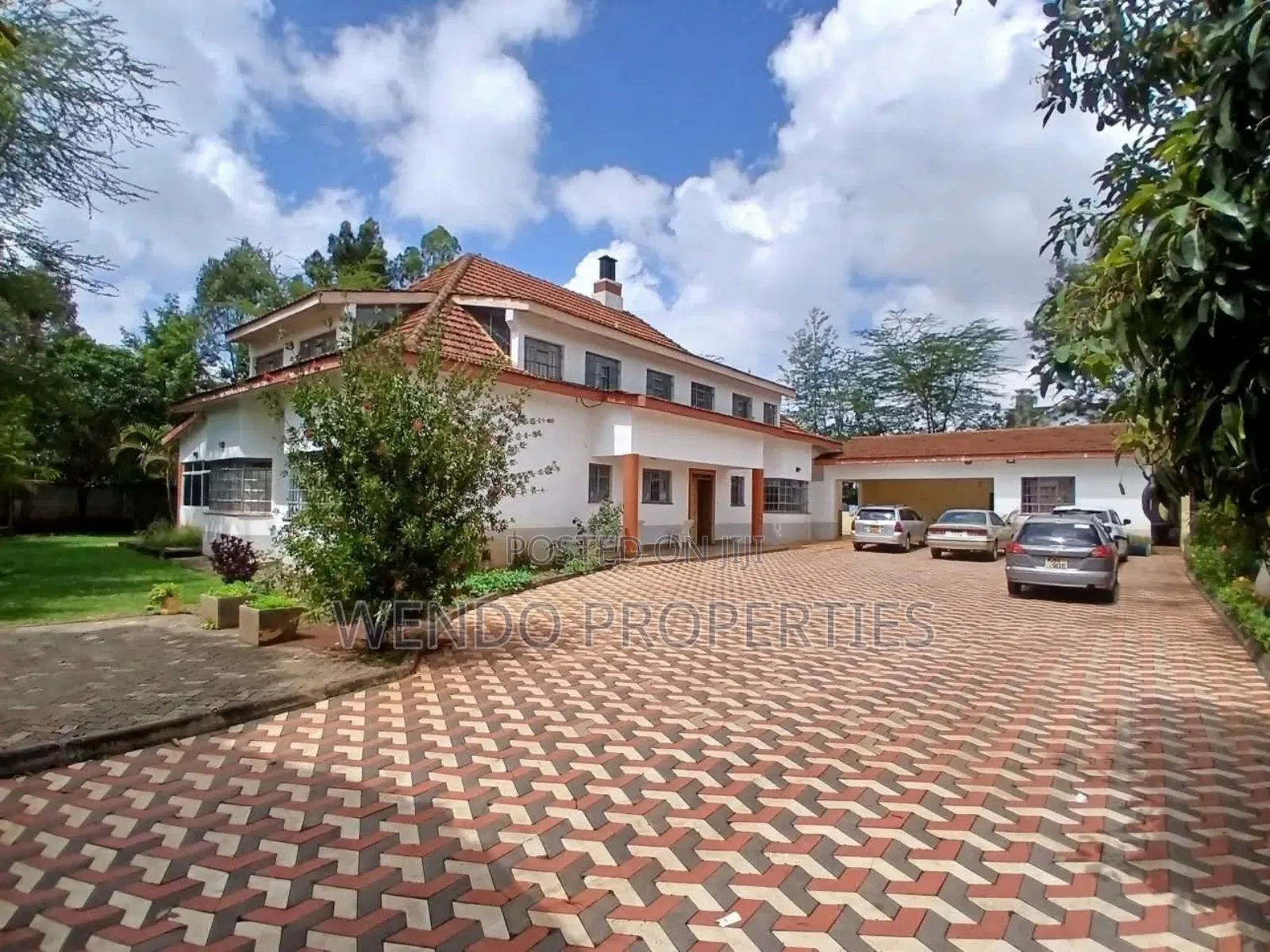6bdrm Villa in Karen for sale