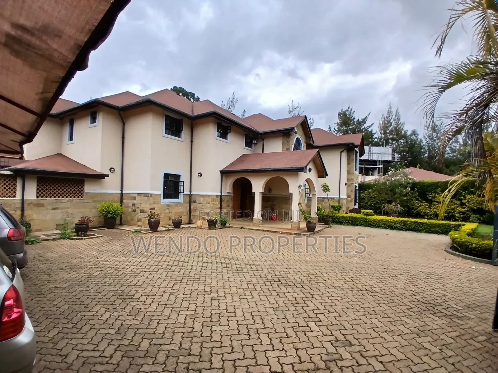 5bdrm Villa in Karen for rent