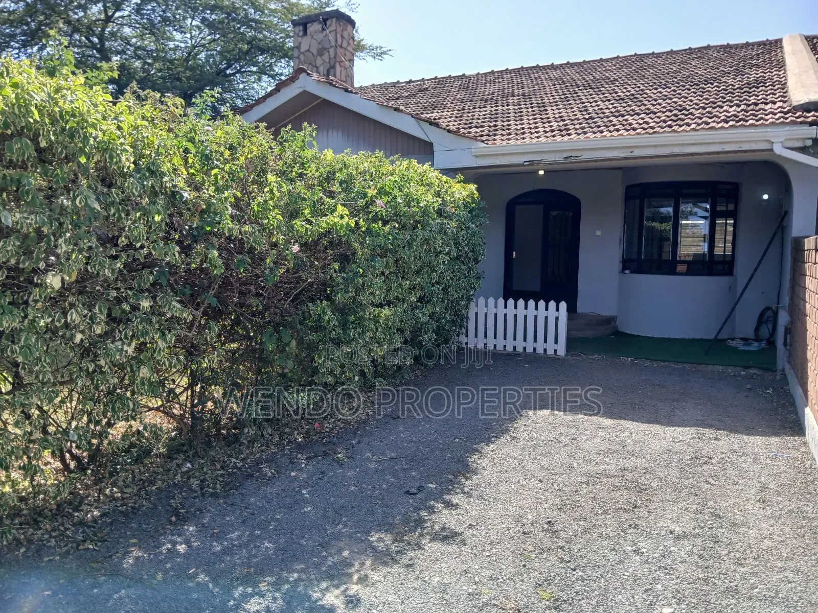 3bdrm Bungalow in Karen C for rent