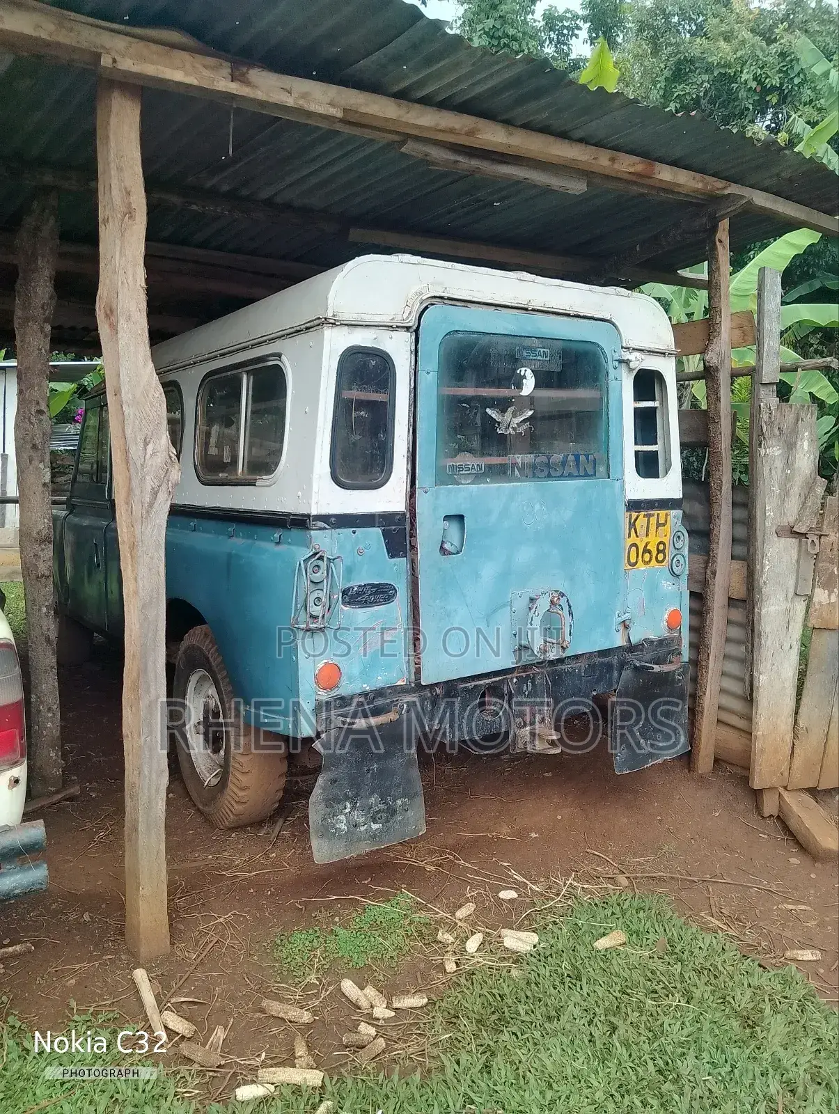Land Rover Defender 1981 White