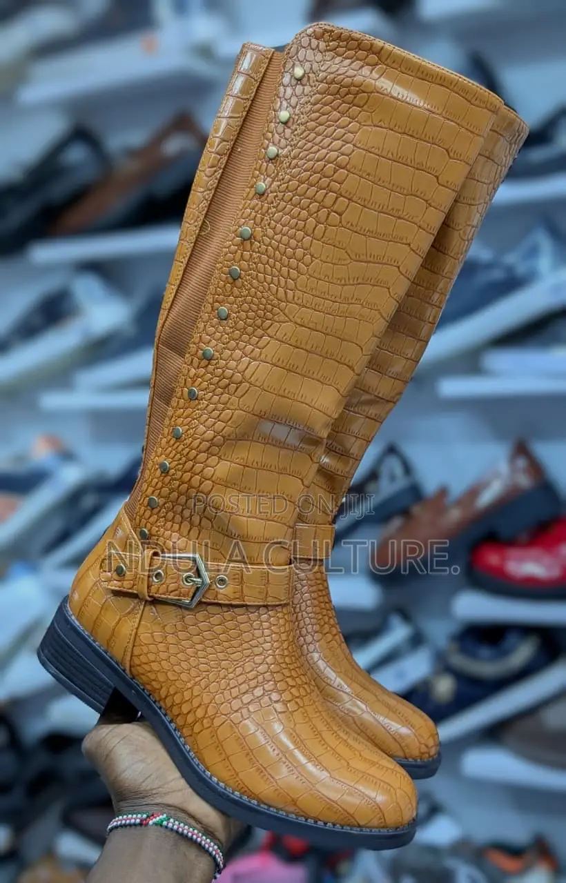 Alligator Skin Elastic High Boots