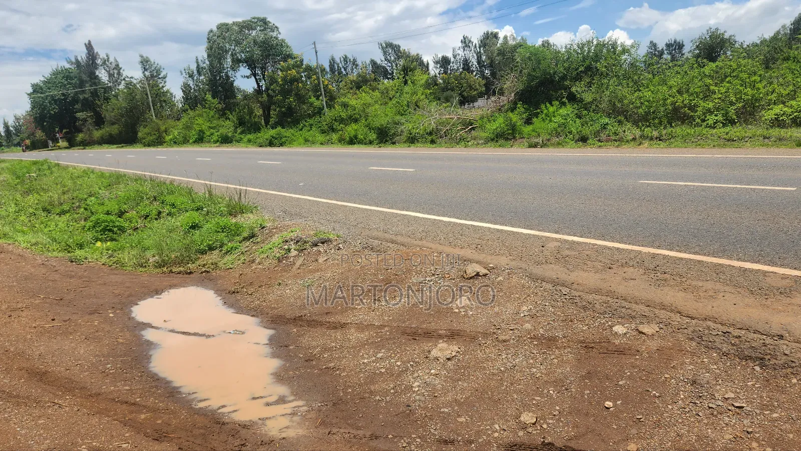 2 Acres Makutano [ Sagana]