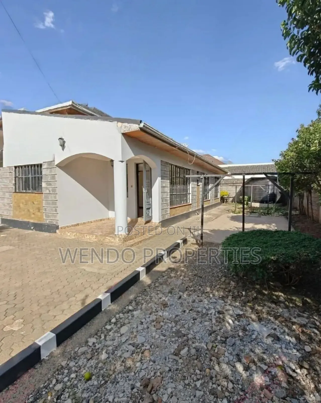 3bdrm Bungalow in Karen C for rent