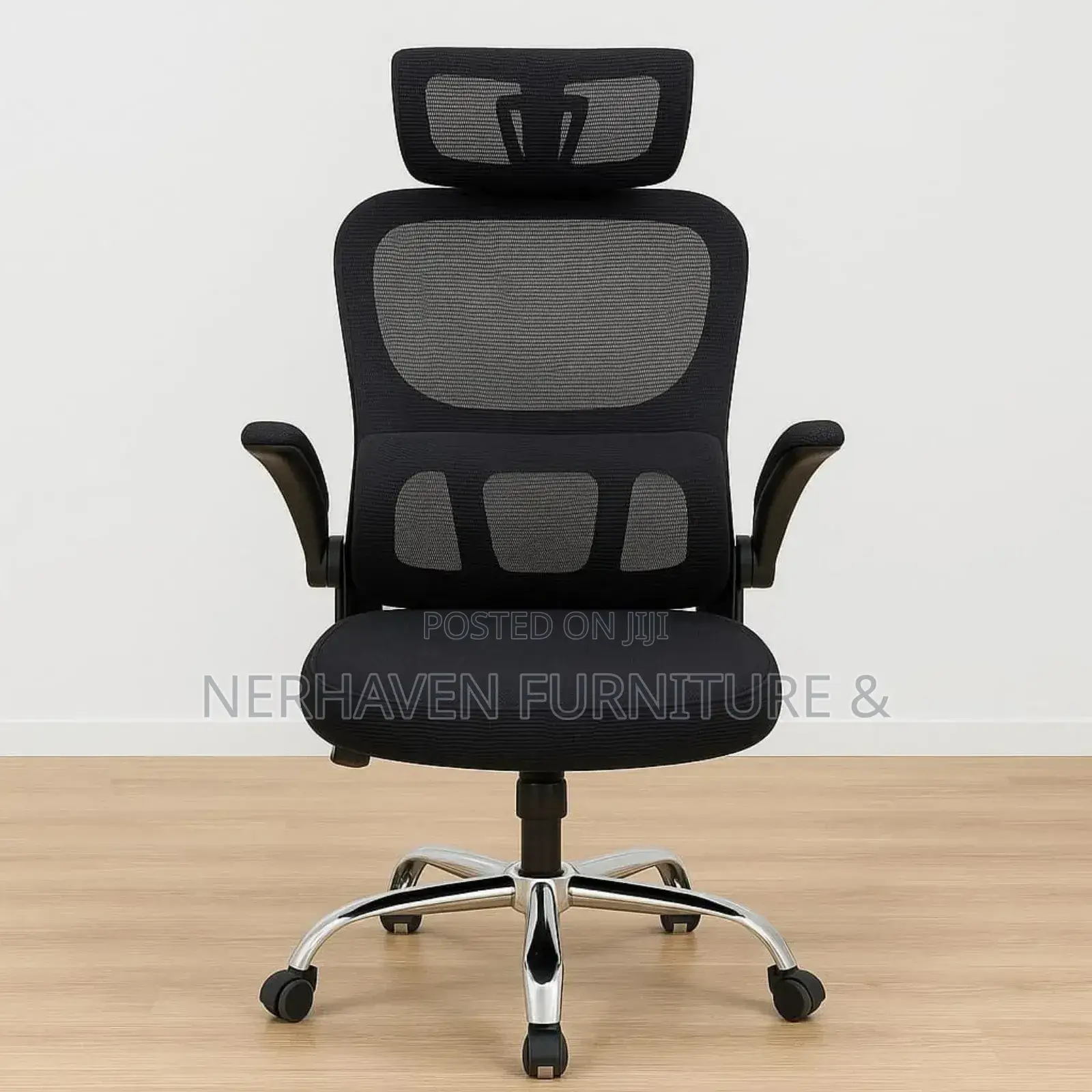 Ergonomic Office Chair With Flip-Up Arms – Comfortable Space Saving