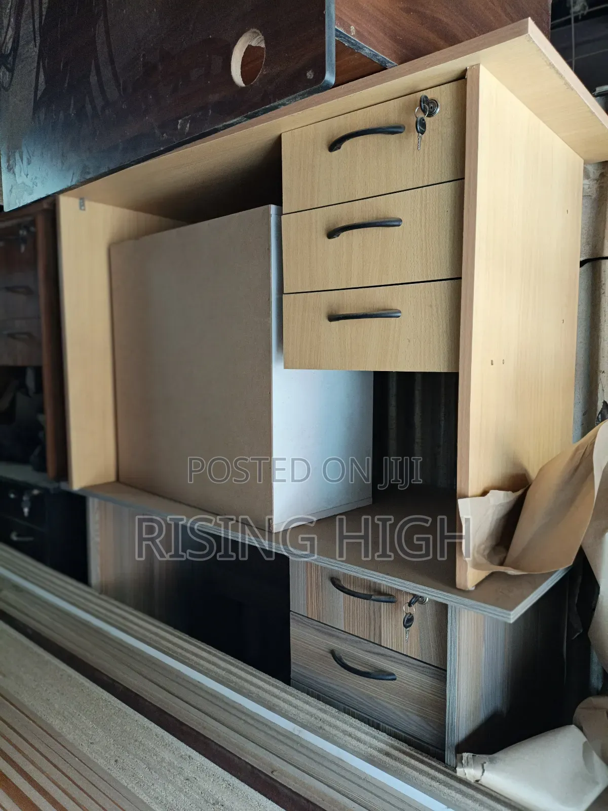 Quality 1.2meters Office Desks