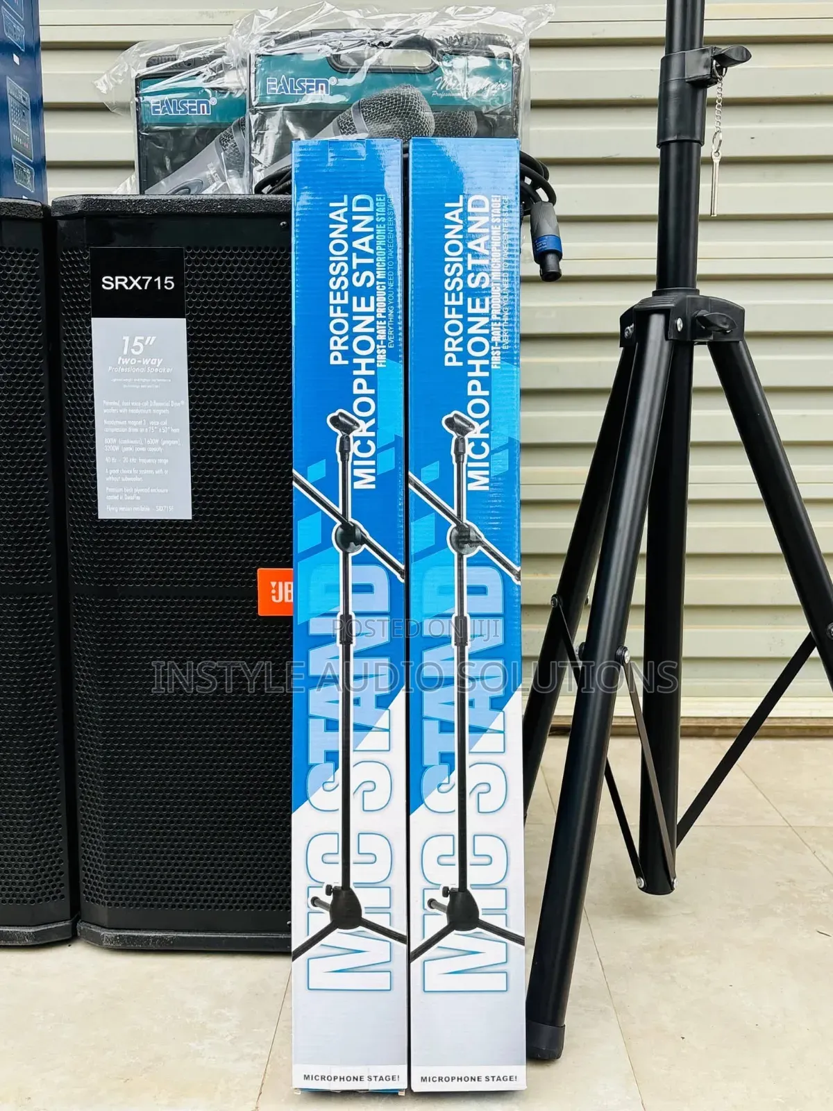4 Channels Full Package (2) JBL Mid Free BNK Wireless Microphone