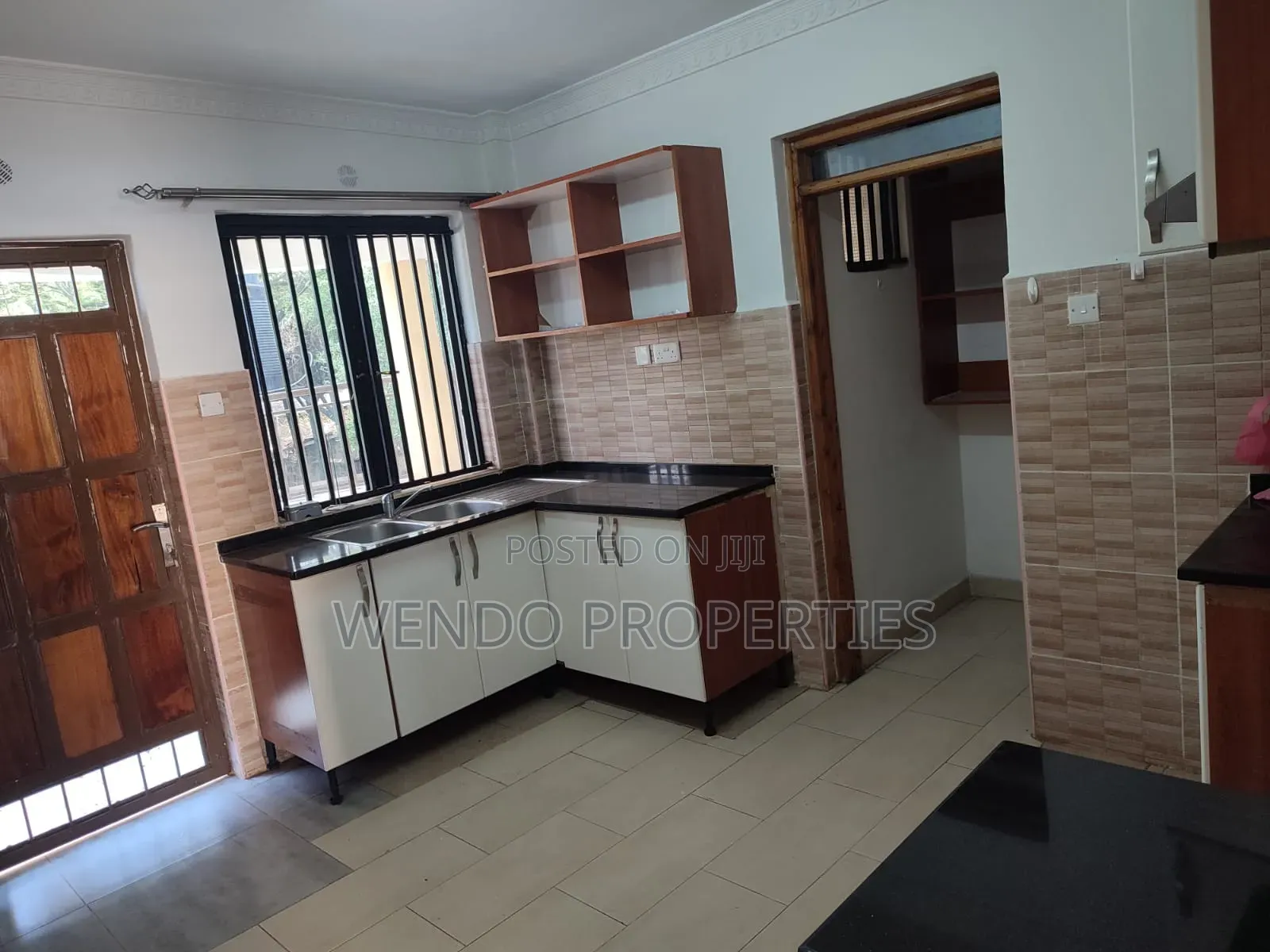 3bdrm Apartment in Karen C for rent