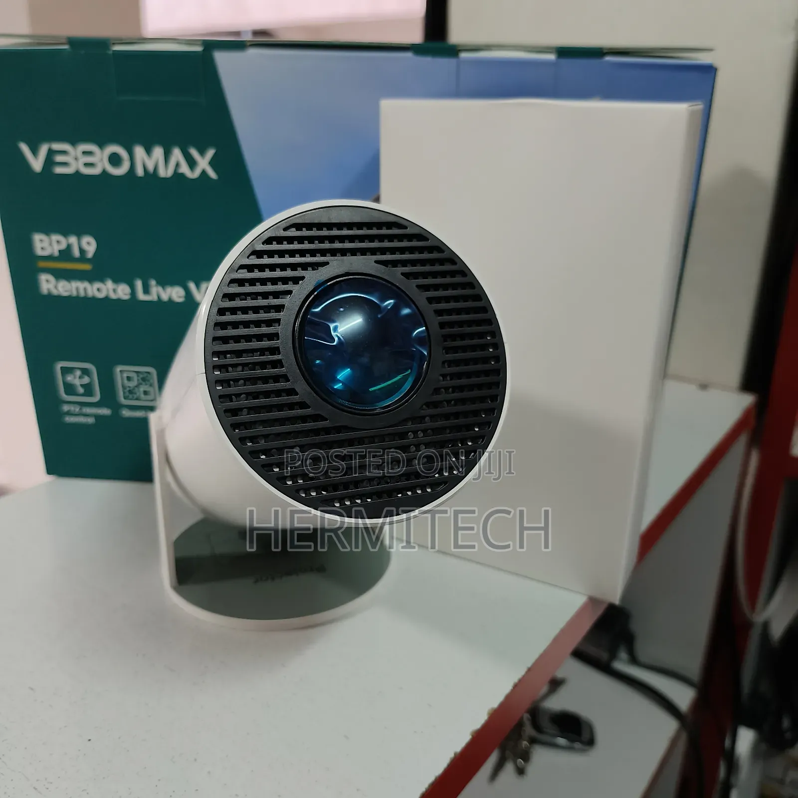 Restocked Hy300 Mini Projector Wifi Smart Display Size 130 Inches