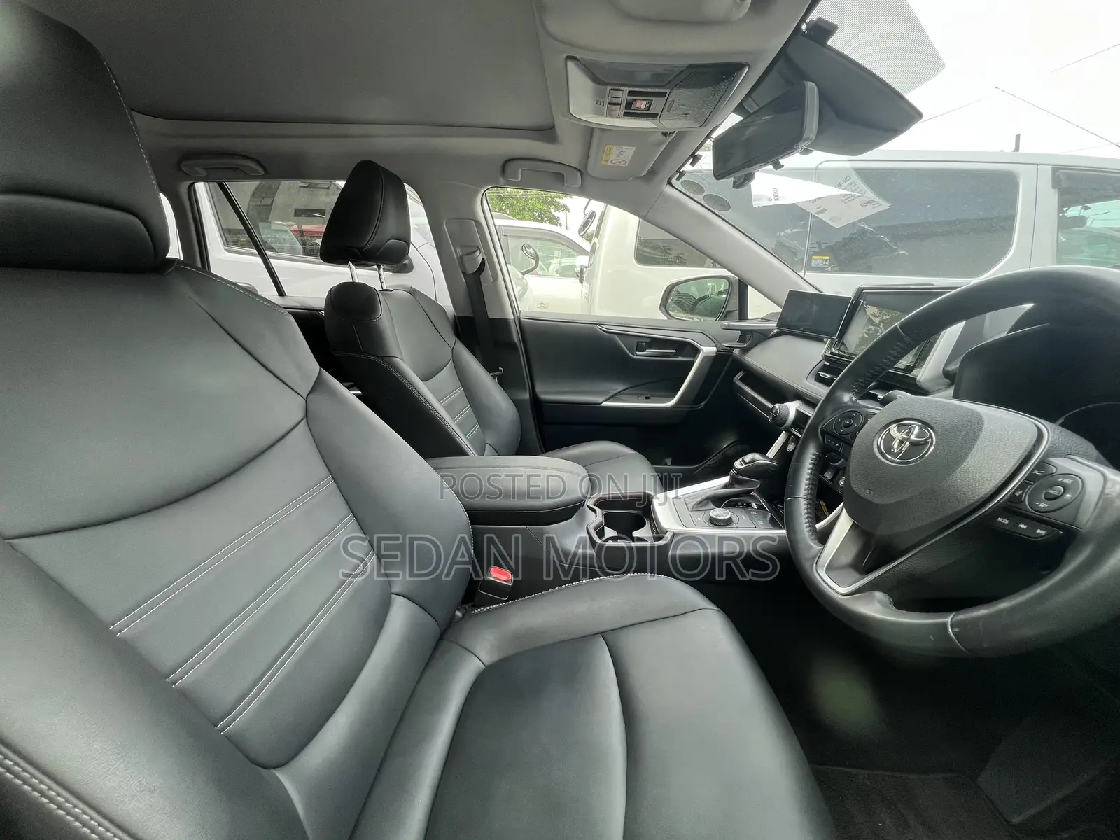 Toyota RAV4 Adventure 2019 White